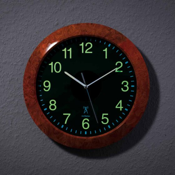 Horloge murale solaire aspect bois 